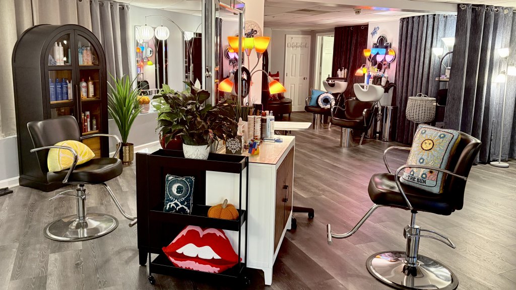 Color Me Salon Group